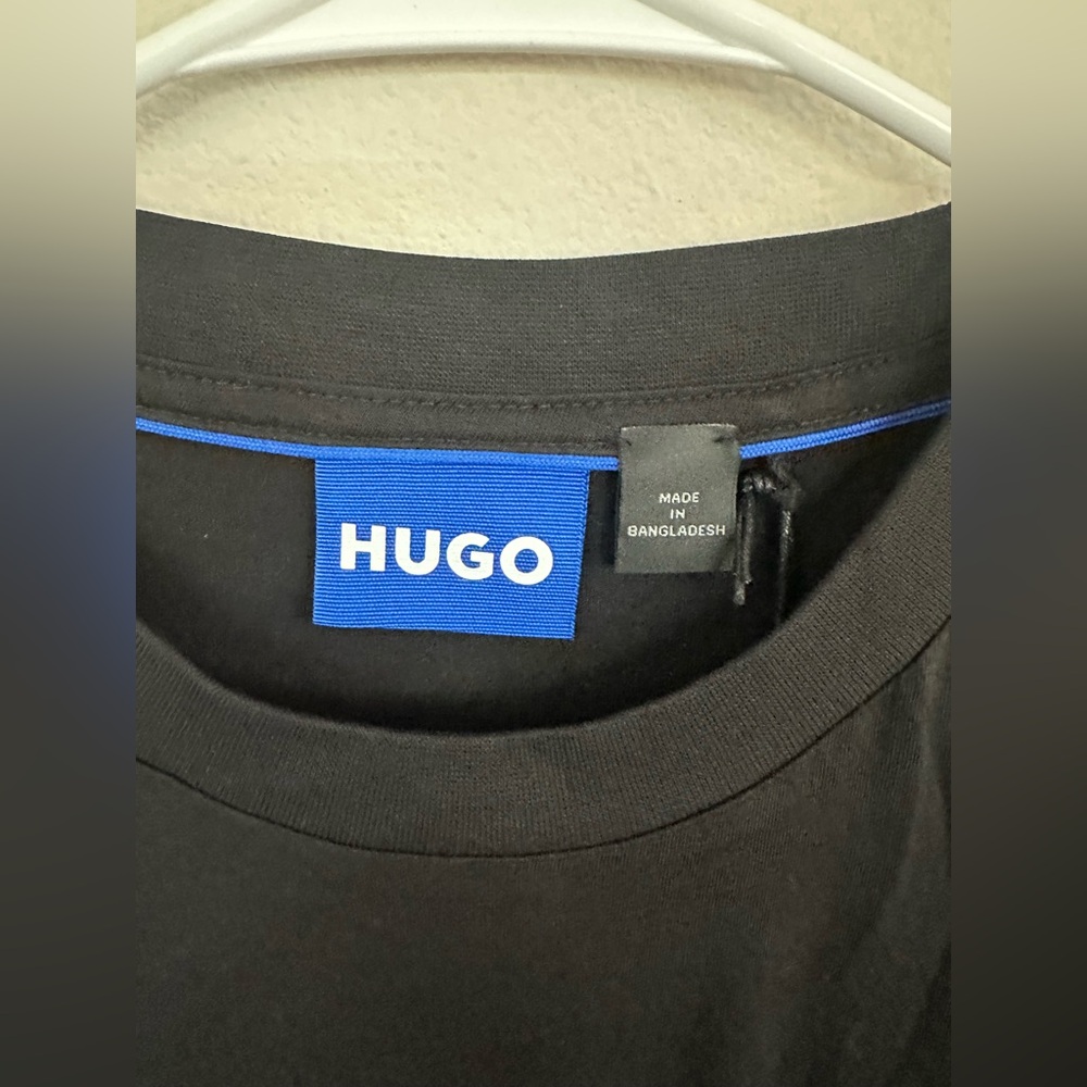 HUGO BOSS Jersey - Picture 3 of 4